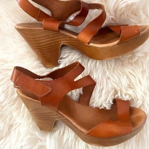 Camel brown wedges size 8.5